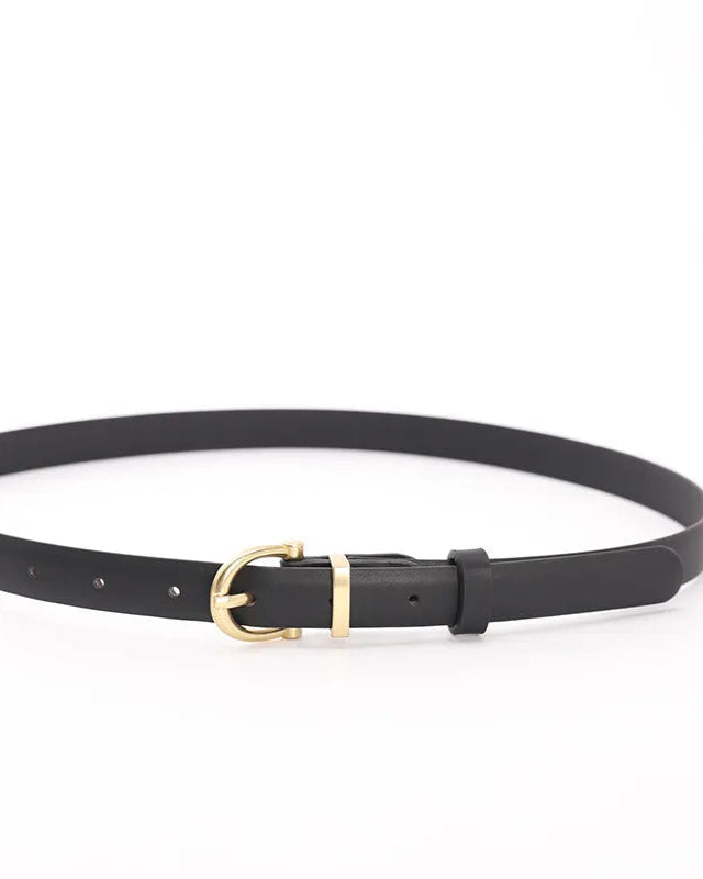 Black square buckle belt