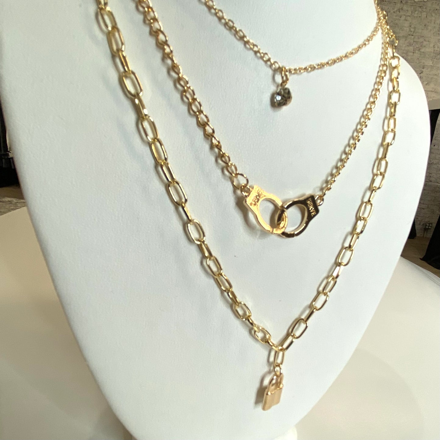 Lock Theme Layer Necklace