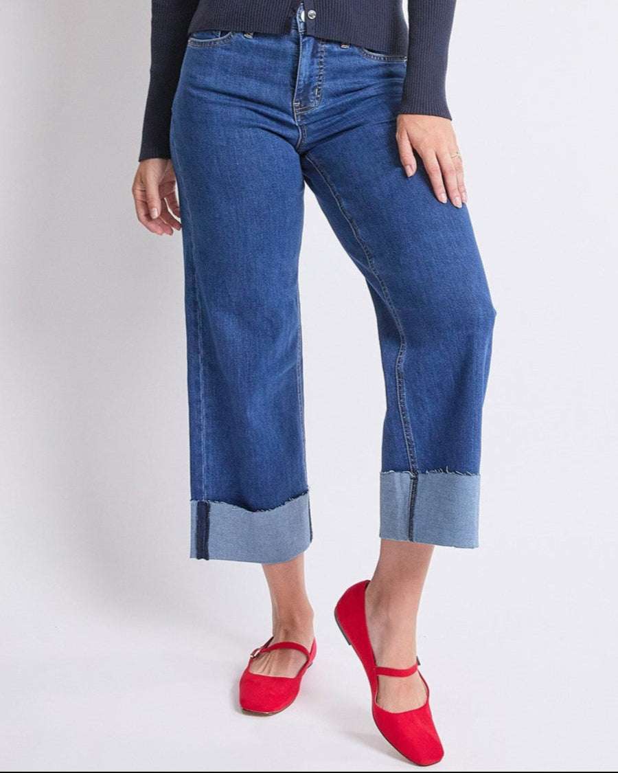 The Mega Cuff Highrise