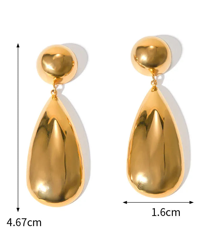Gold teardrop earrings with measurements and weight on a white background
