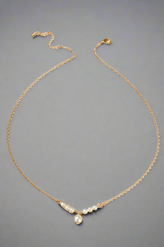 7 Pearl Necklace