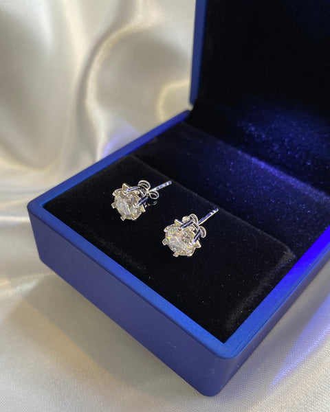 Snowflake Moisanite Stud Earring