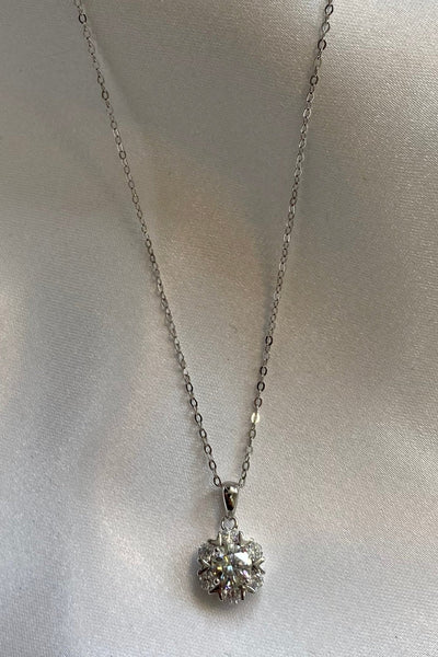 1 ct. Flower Set Pennant