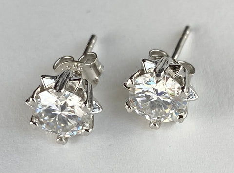 Snowflake Moisanite Stud Earring